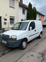 Fiat Doblo Cargo 1.9D Regalsystem - Fiat Doblo aus 2001