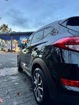 Hyundai Tucson 1.6 T-GDI 4WD Automatik - Hyundai TUCSON Gebrauchtwagen in Berlin