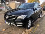 Mercedes-Benz ML 350 CDI BlueTec,Pano,Leder,Navi,Xenon,EURO 6 - Mercedes-Benz ML 350 in Frankfurt (Main)