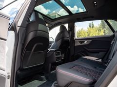 Audi RSQ8 – 33 / 35
