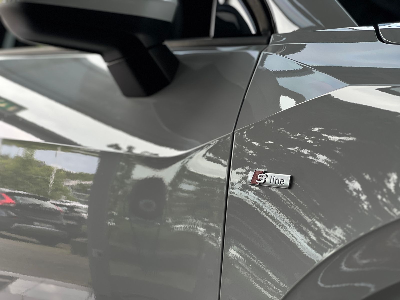 Fahrzeugabbildung Audi Q2 35 TFSI S-Tronic S Line PANO SHZ LED NAVI