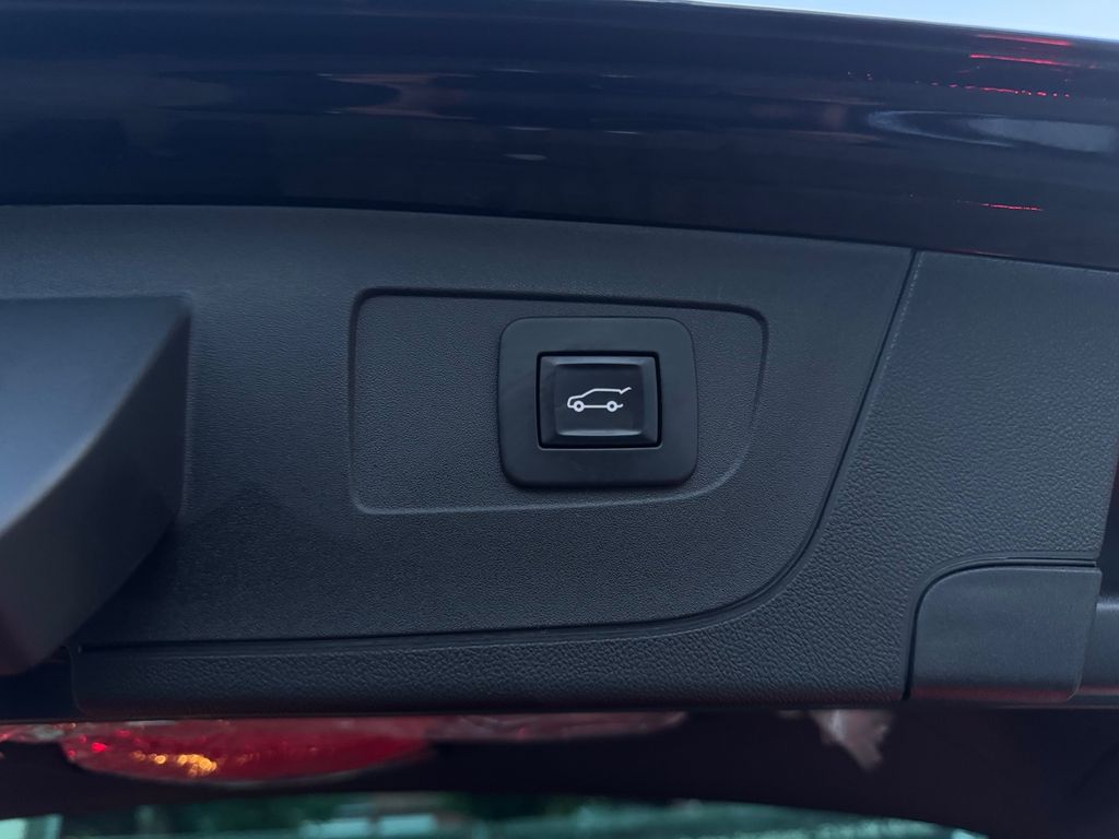 Opel Insignia Business Edition LED+RKam+Navi+HeadUp – Ansicht 33