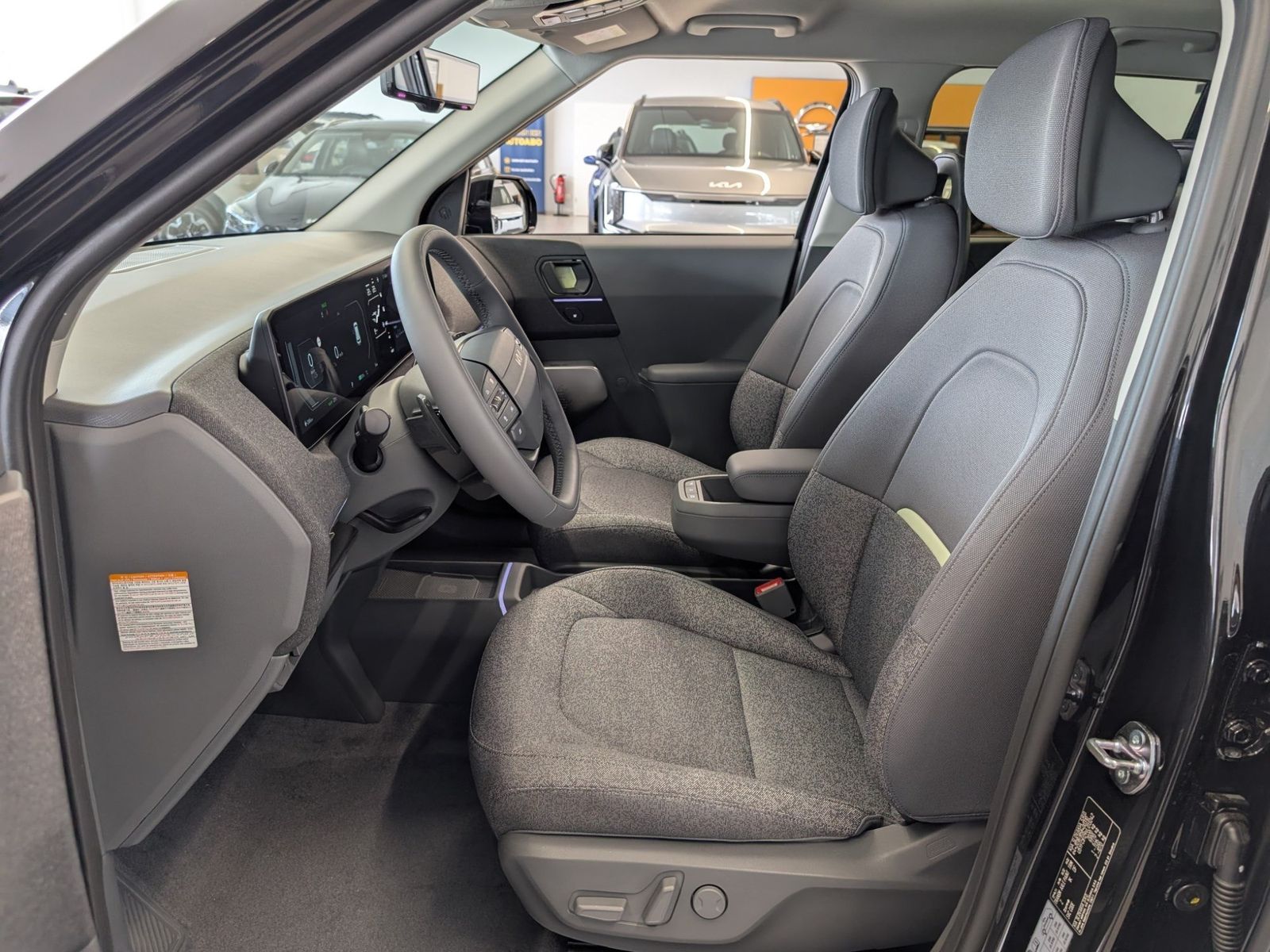 KIA EV2  42,2-kWh Earth 4-Sitzer Design Sitzpaket – Bild 8