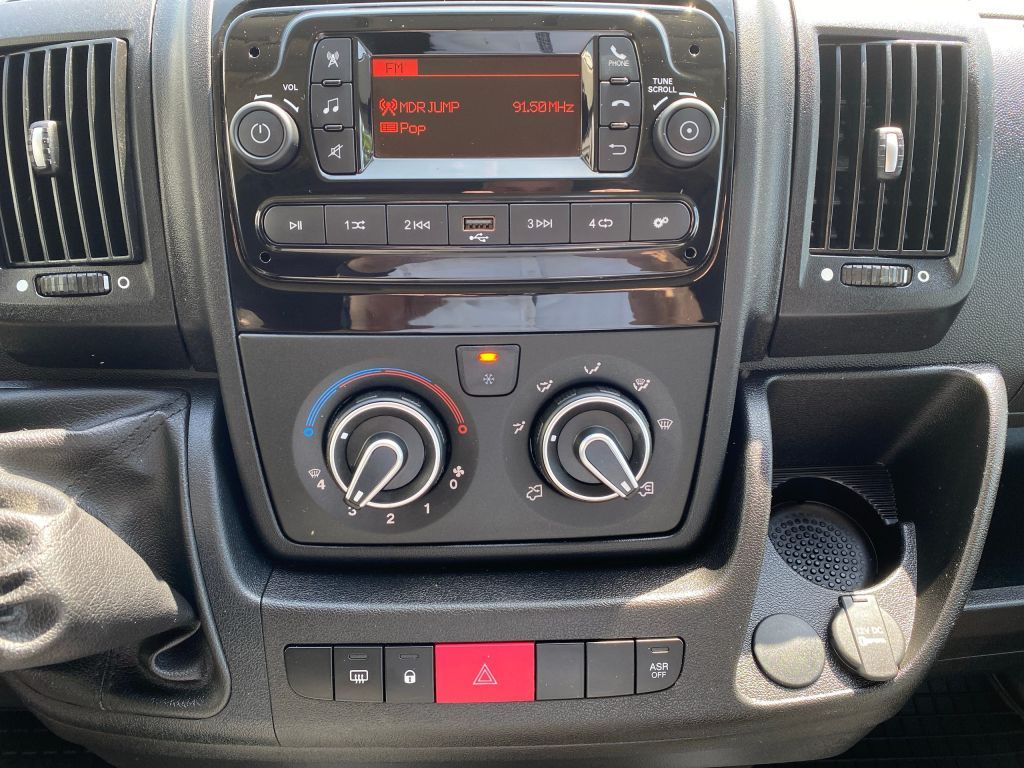 Fahrzeugabbildung Citroën Jumper 2.2 Diesel140 35 L3 Heavy *AZV*ALLWETTERR