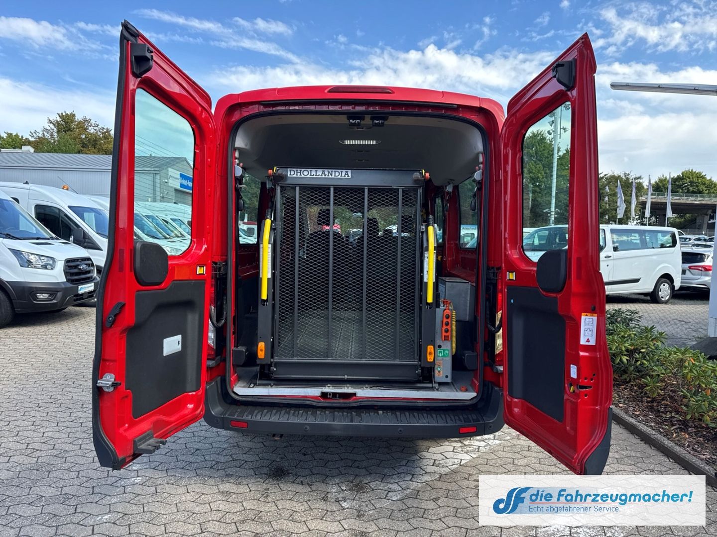 Fahrzeugabbildung Ford Transit Kombi 350 L3 2.2 TDCi DPF *4180