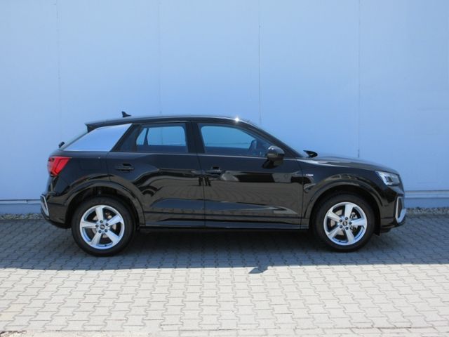 Q2 35 TFSI S-tronic S line MATRIX/INTERIEUR+KOMF