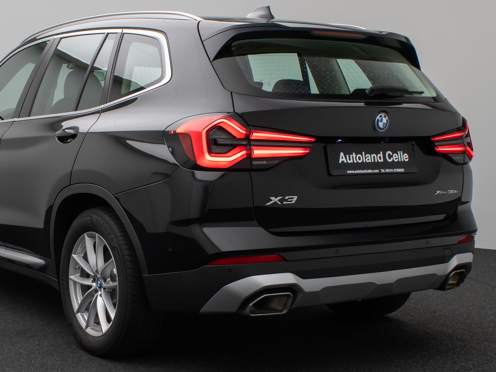 Fahrzeugabbildung BMW X3 xD30e Panorama Kamera Laser HUD DAB HiFi 18"