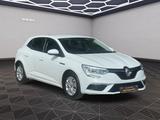 Renault Megane IV Lim. 5-trg. Life *1.Hand* - Renault Megane: Kleinwagen