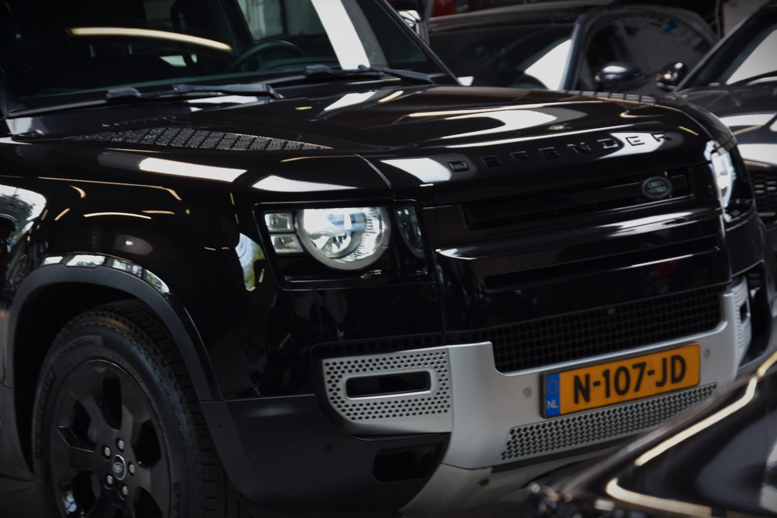Land Rover Defender 110 Hybrid P400e Navi|1e Hand|Panorama