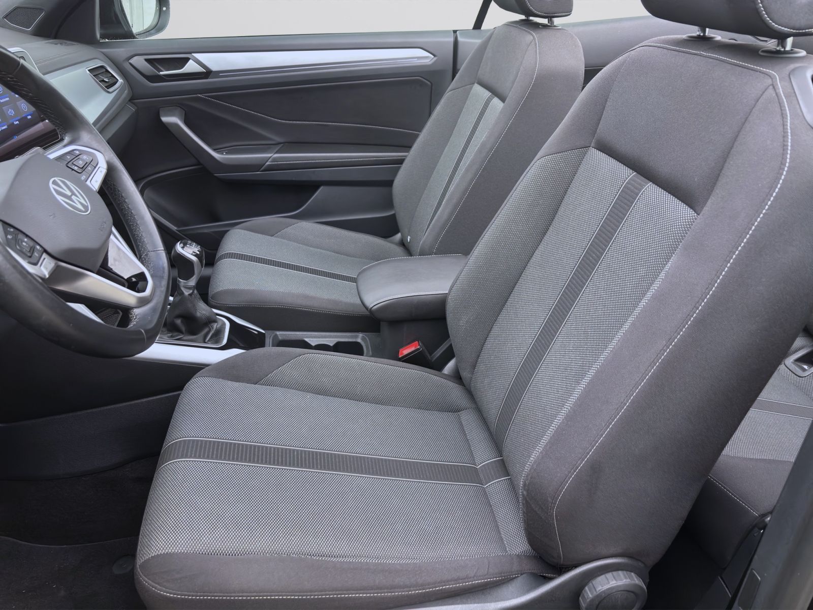 Volkswagen T-Roc - Bild 10