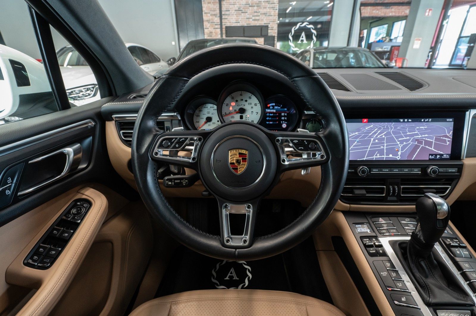 Porsche Macan GTS SPORT-DESIGN AHK ACC PANO 21-ZOLL foto 21