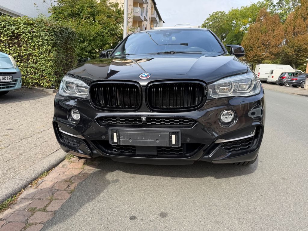 Image of BMW X6 M50