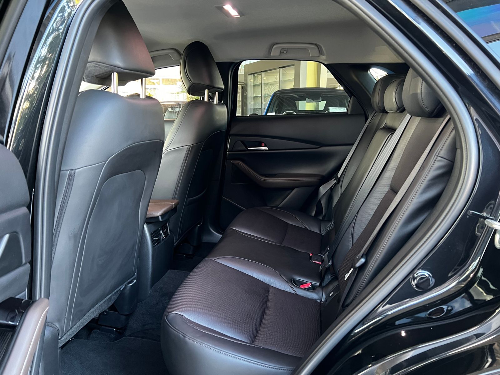Fahrzeugabbildung Mazda CX-30 Selection AWD 360° BOSE LED NAVI