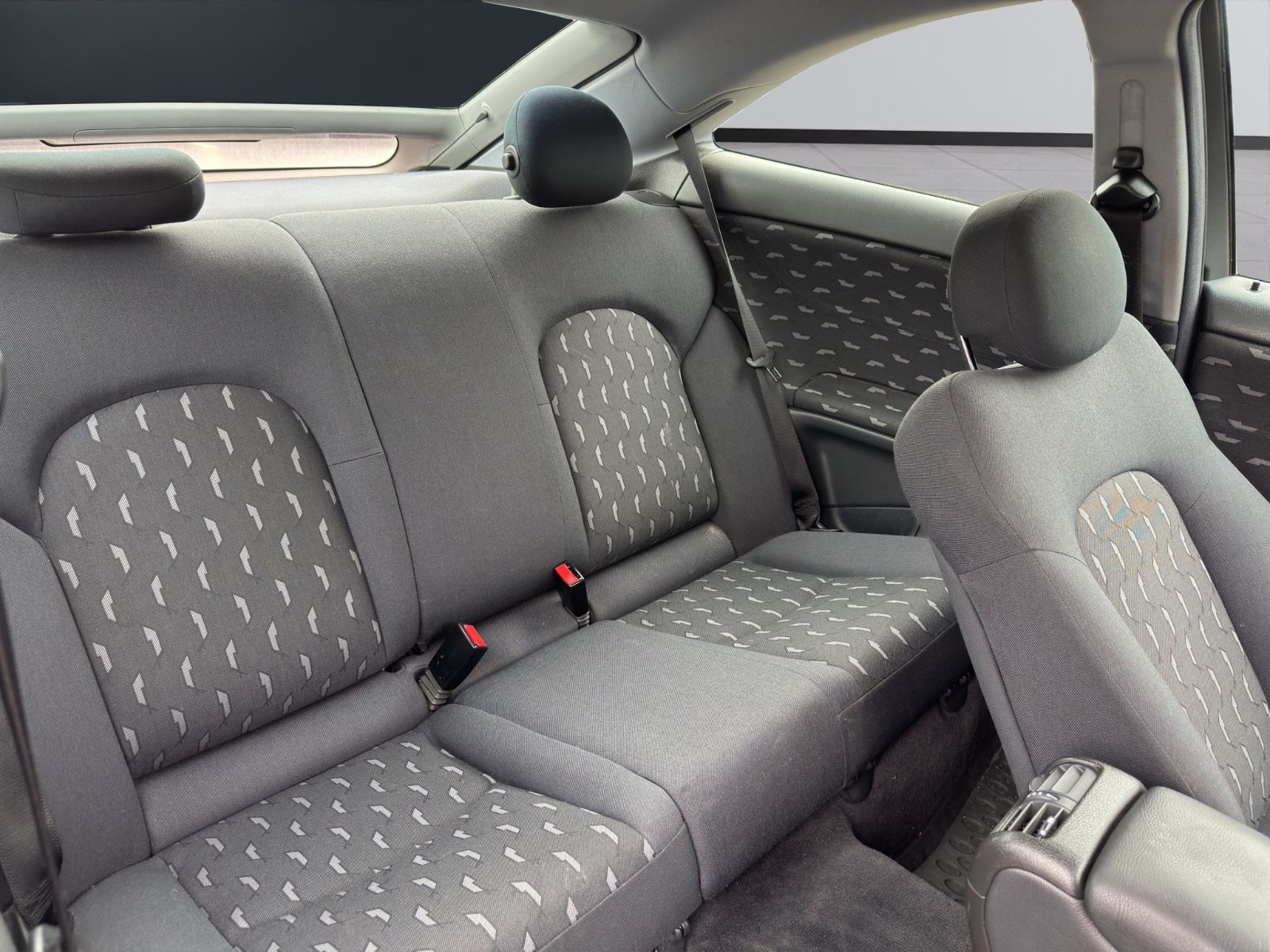 Fahrzeugabbildung Mercedes-Benz C 180 C180 Sportcoupé*Automatik*TÜV*Neu*
