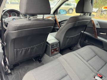 BMW 523 - 10