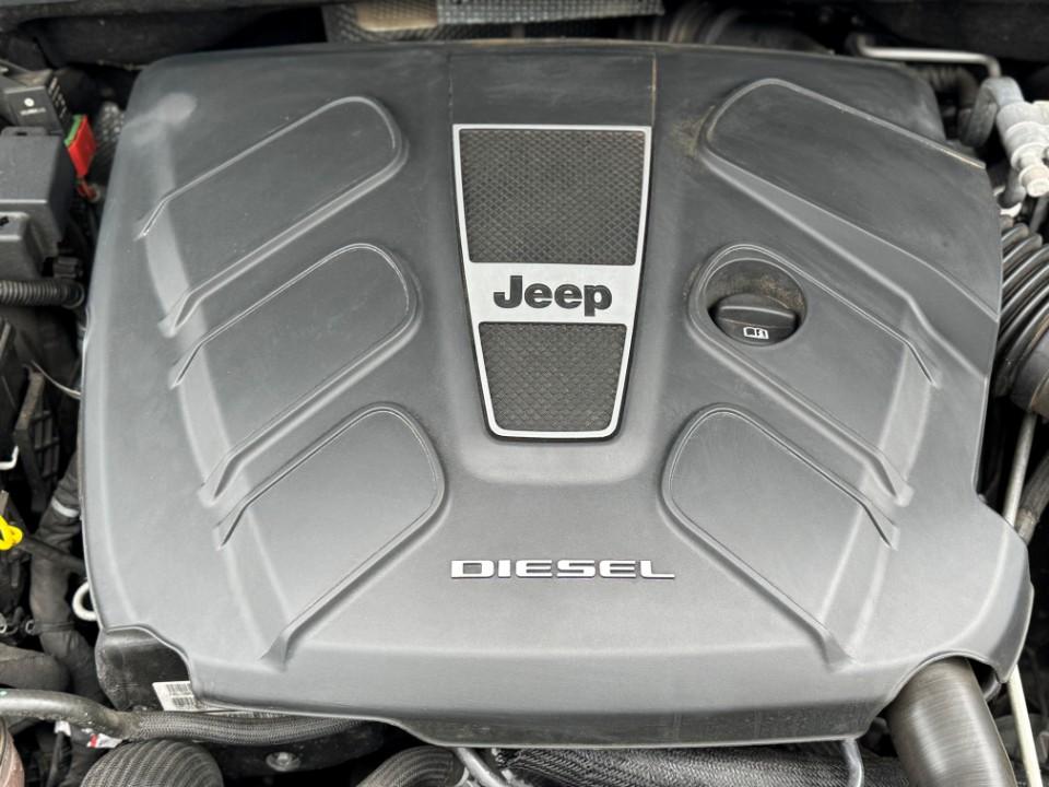JEEP GRAND CHEROKEE 3.0 CRD SUMMIT PANORAMIQUE 8 FACH | 250 ch | 4X4 | BVA | HAYON ÉLECTRIQUE | RÉGLAGE ÉLECTRIQUE DES SIÈGES AVEC FONCTION MÉMOIRE