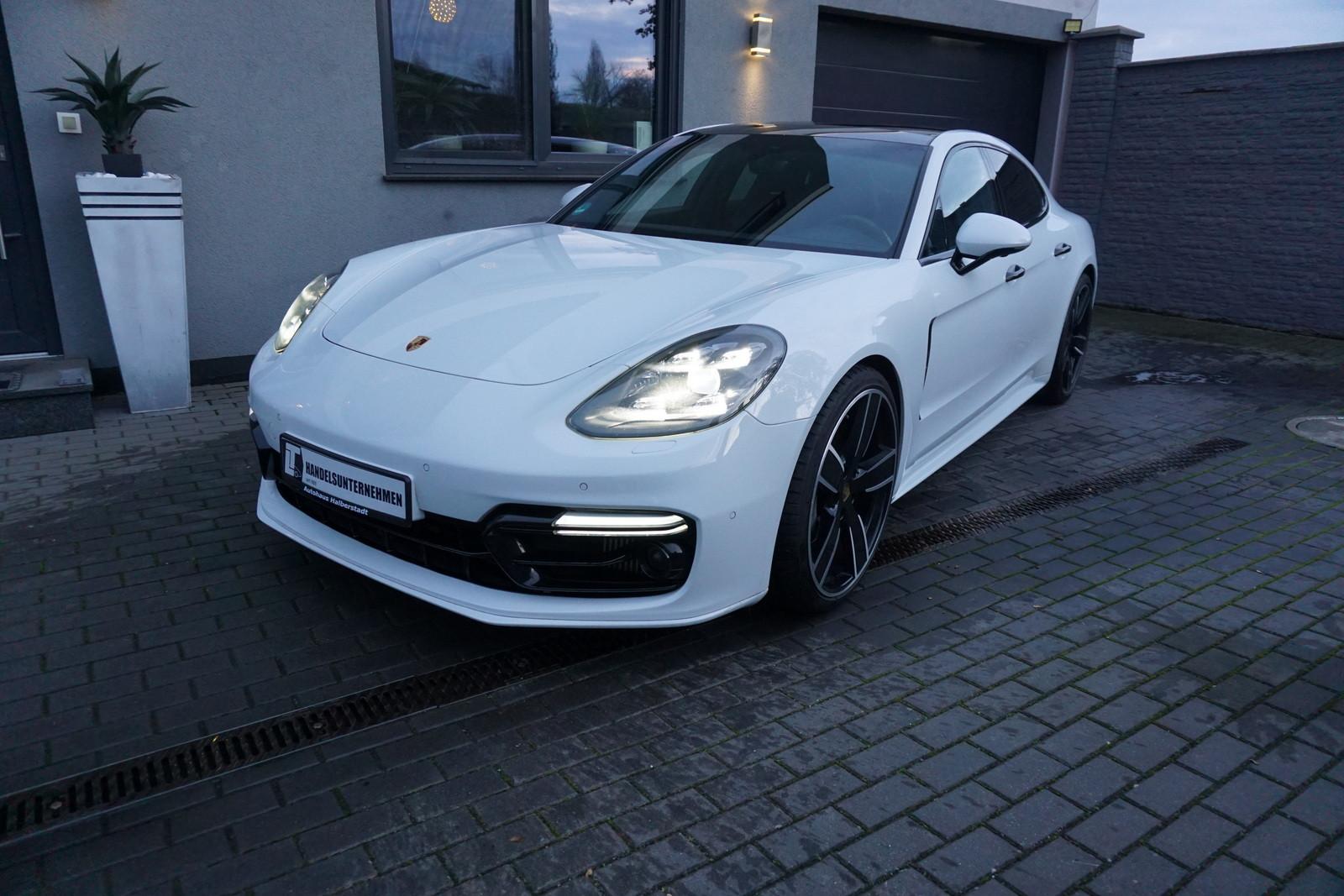 Porsche 4S Diesel,Turbo-Flügel,22-Zoll,Reifen Neu