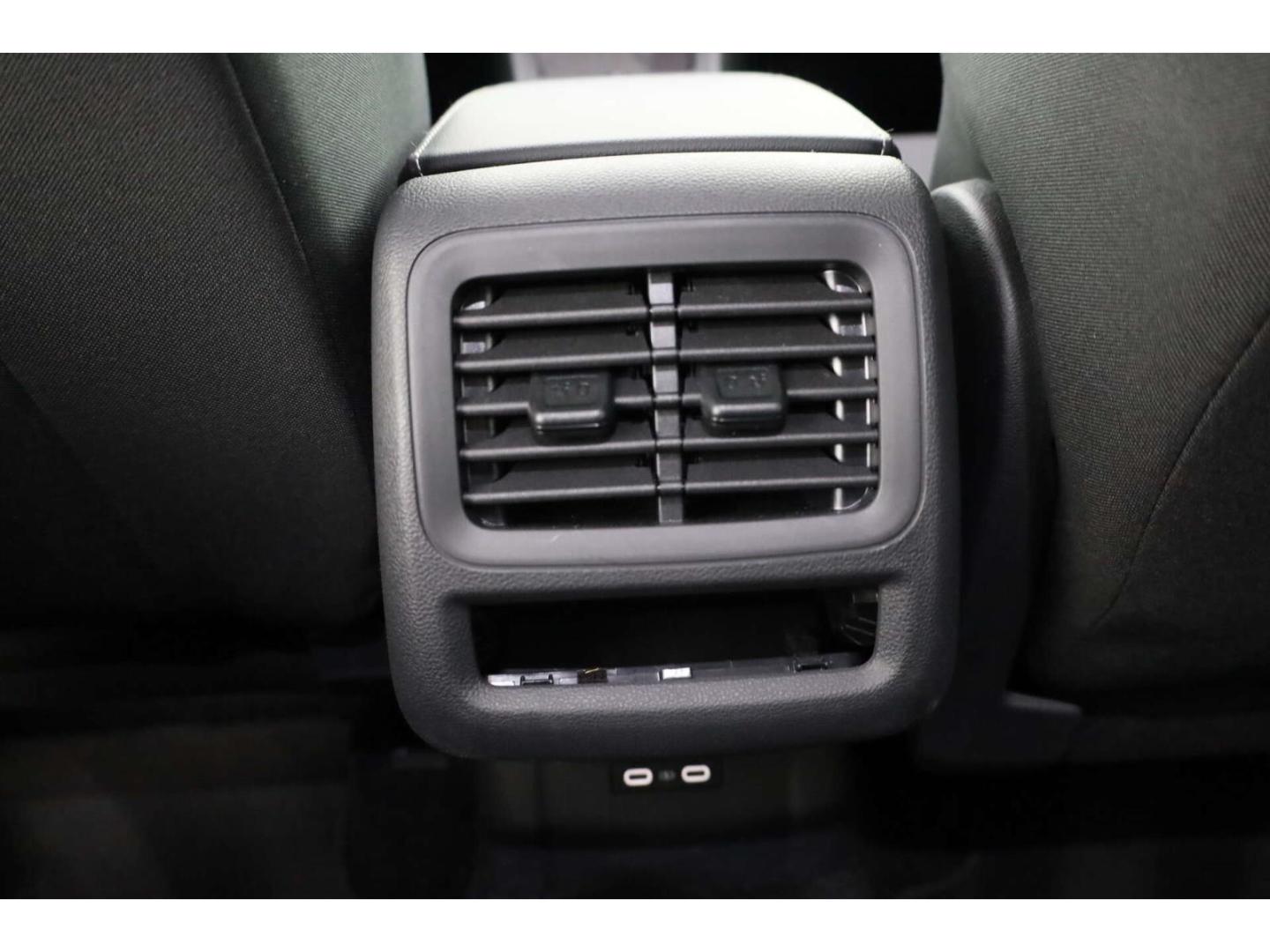 Volkswagen T-Roc 1.5 eTSI Life DSG NAV/LED/RFK/ACC/SH/PDC, миниатюра 20