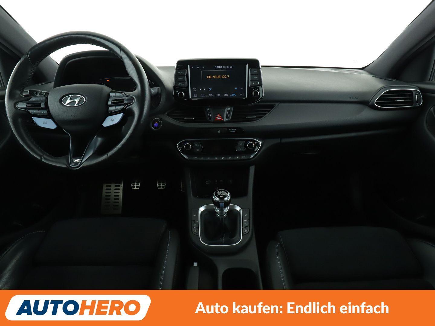 Hyundai i30 2.0 TGDI N Performance*NAVI*LED*TEMPO*CAM*