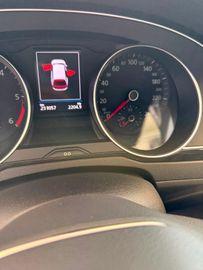 Volkswagen Passat Variant - 8