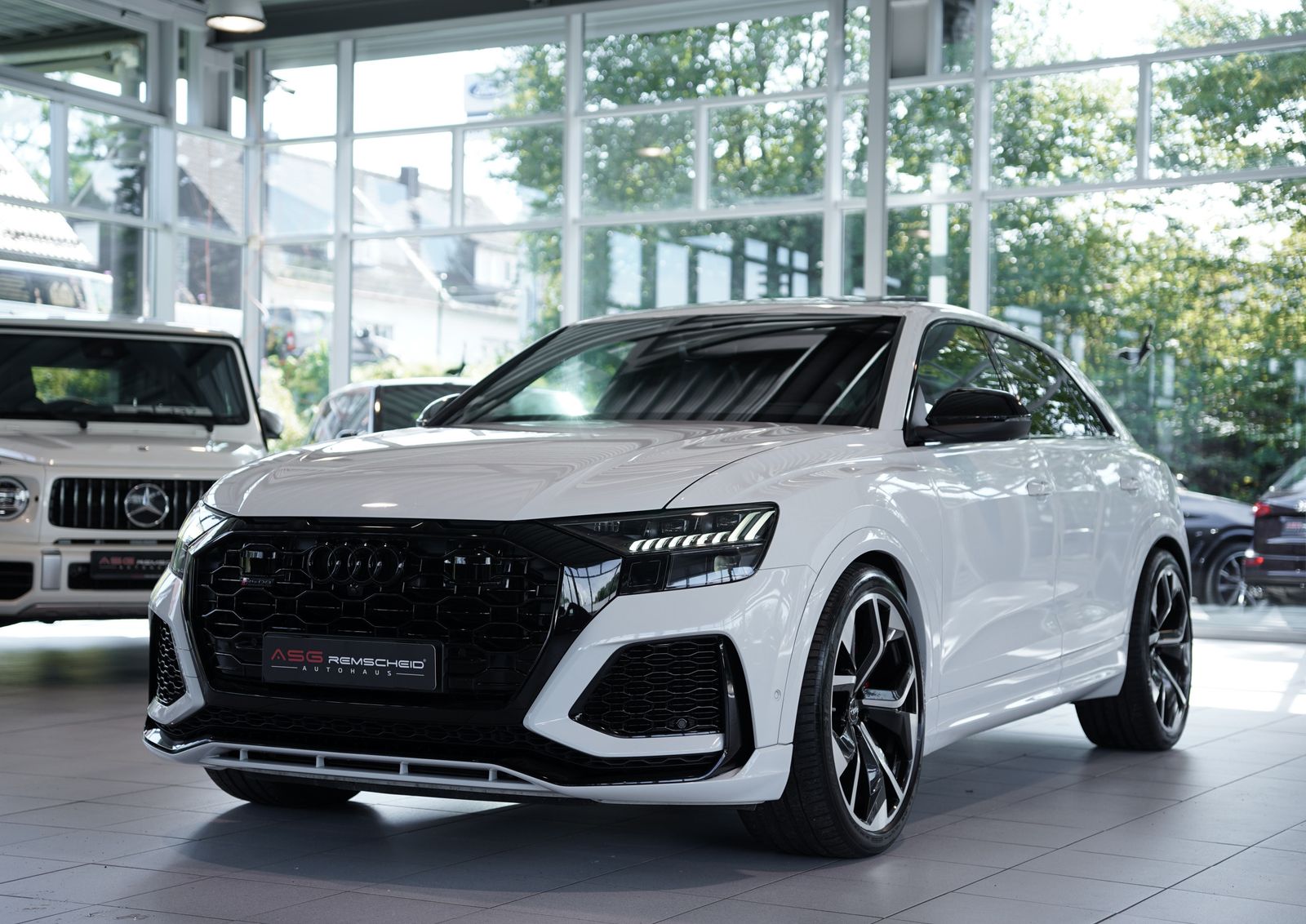 Audi Rsq8
