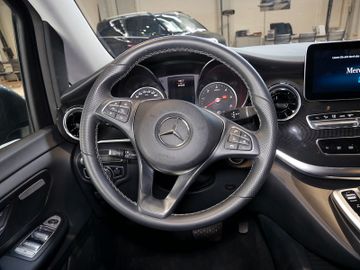 Mercedes V 250 - 8