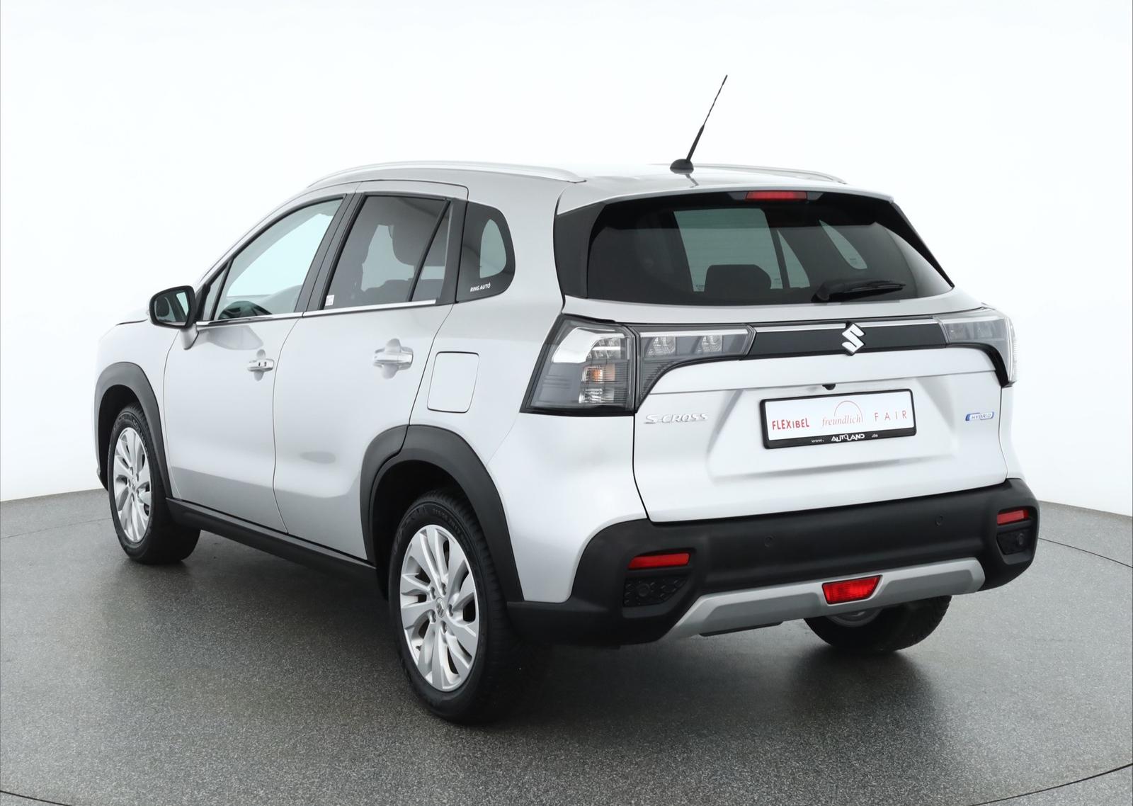 Suzuki S-Cross 1.4 4WD LED ACC Navi Kamera Sitzheizung