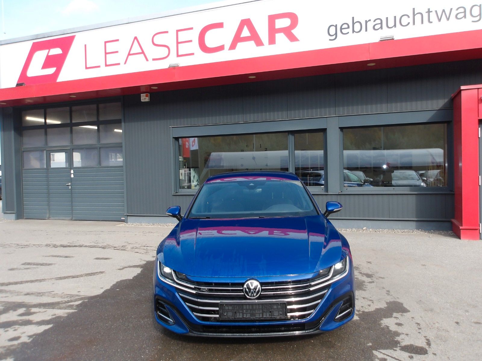 Volkswagen Arteon SB R-Line EXP € 15490.- imagem 2