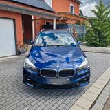 BMW 218i Gran Tourer von 2017 - BMW 218 Gran Tourer mit Benzin-Antrieb: Limousine