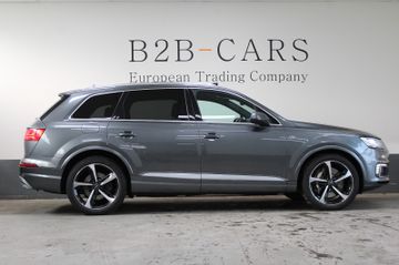 Audi Q7 - 3