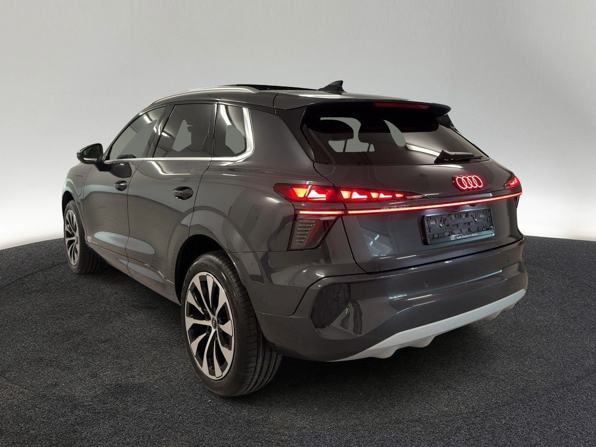 Audi Q3 e-hybrid S tronic foto 4