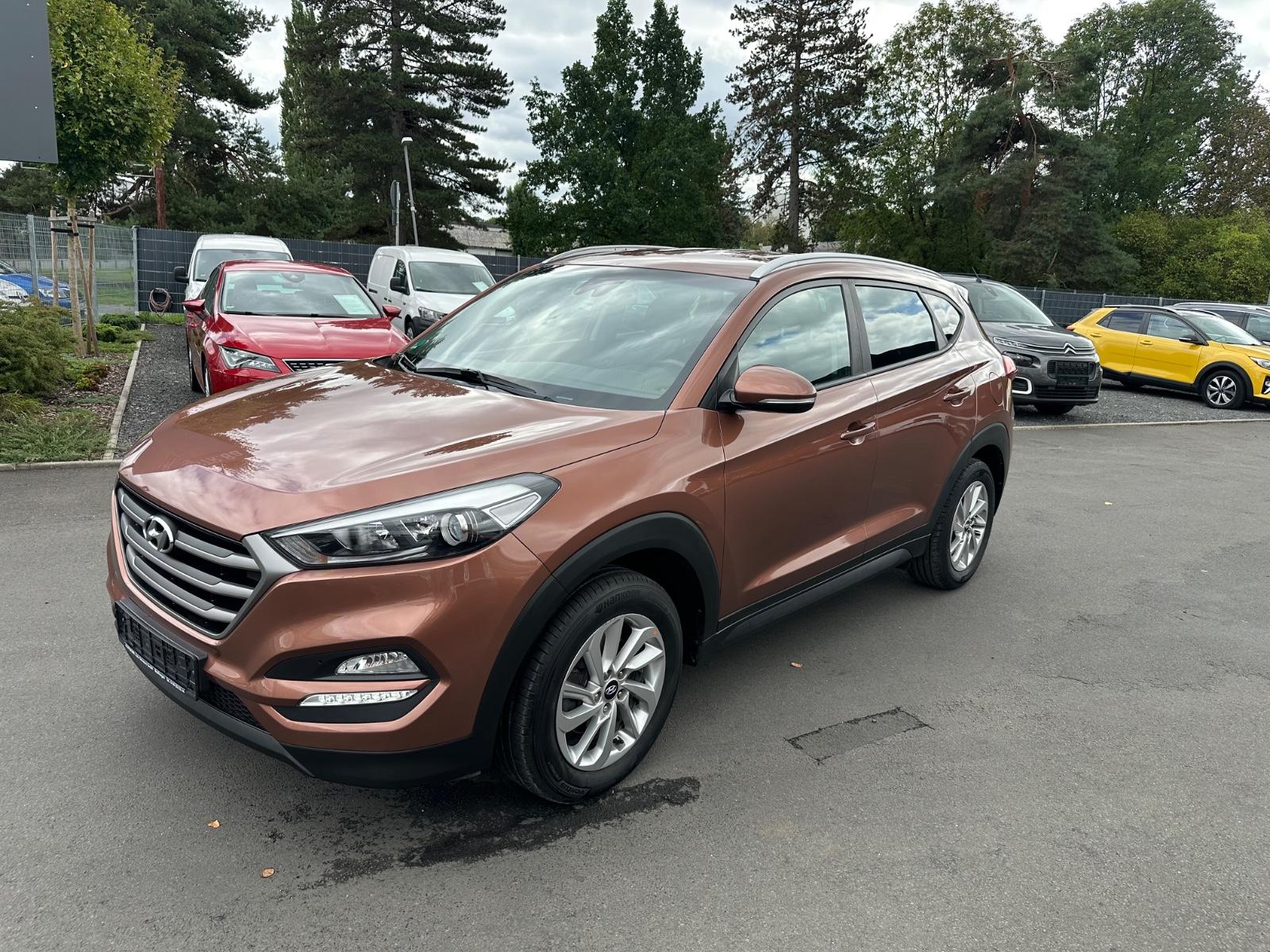 Hyundai Tucson 1.7 CRDi blue Advantage *Navi*R.Kamra*AHK