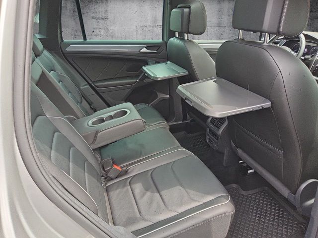 Tiguan Highline 2.0TDI R-Line Aut. 4M AHK Leder