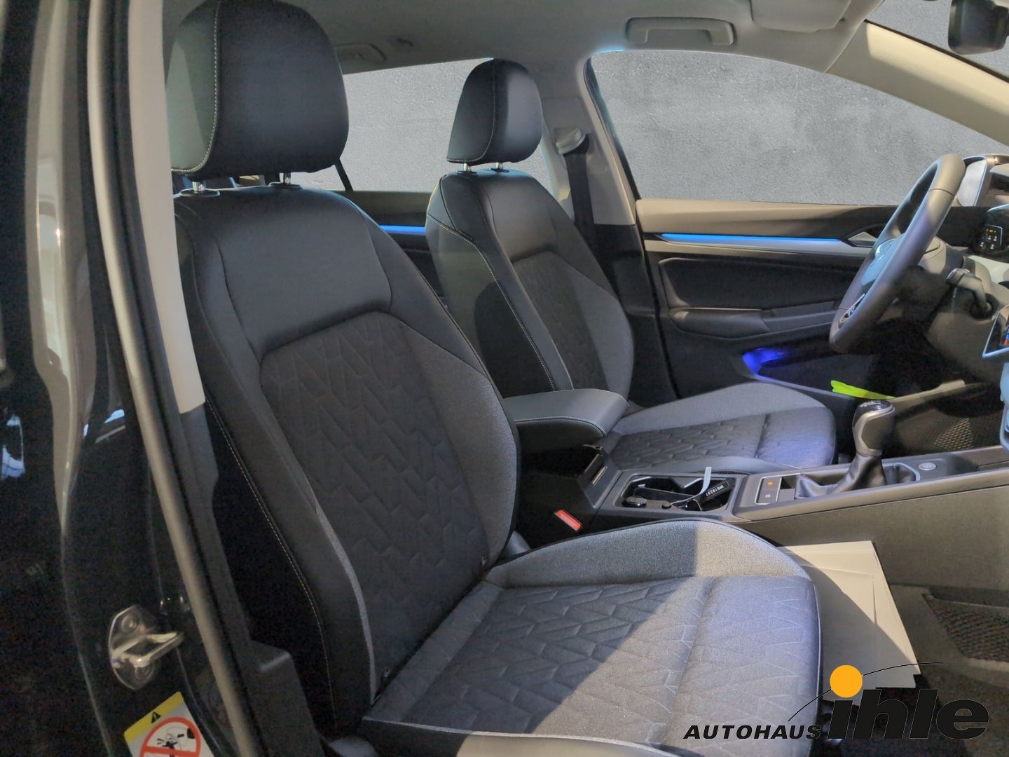 Volkswagen Golf Variant VIII 1,5 TSI Energy AHK GJ-REIFEN A foto 4