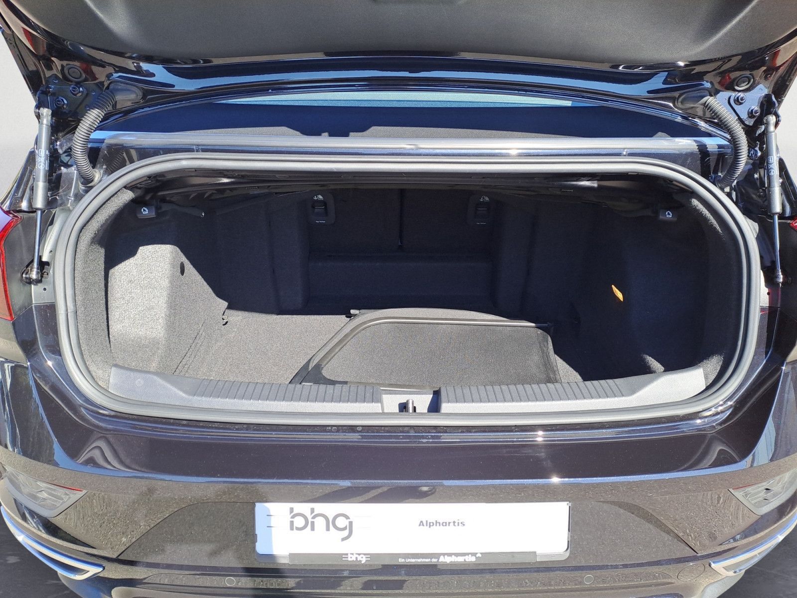 Volkswagen T-Roc - Bild 13