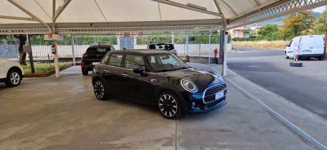 MINI Mini 1.5 Cooper 5 porte ** Navi - Full Led **