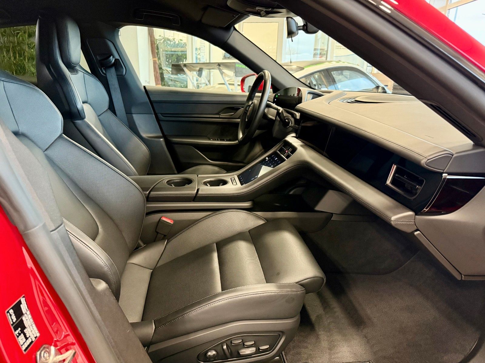 Fahrzeugabbildung Porsche Taycan ACC/BOSE/21Zoll/Klimasitze/APPROVED