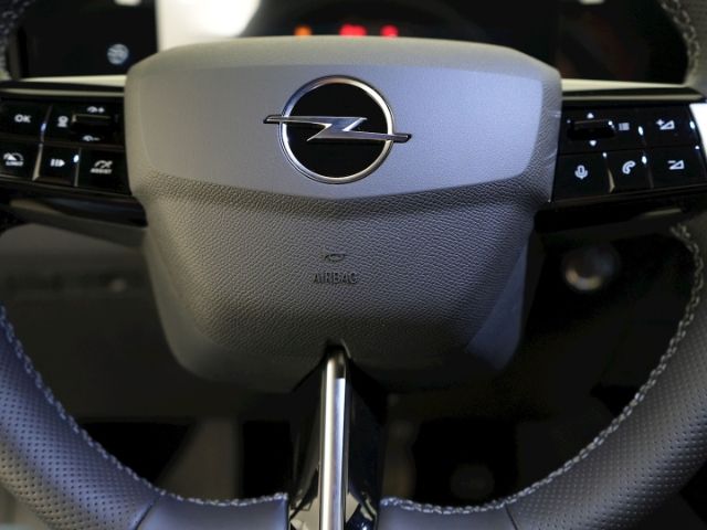 Astra L ST GS AT+AHK+LED MATRIX+NAVI+360 GRAD KA