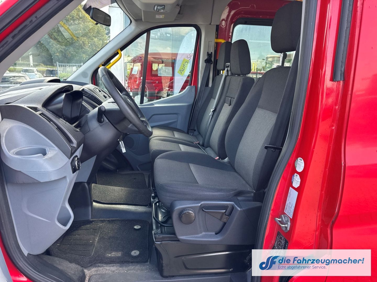Fahrzeugabbildung Ford Transit Kombi 350 L3 2.2 TDCi DPF *4180