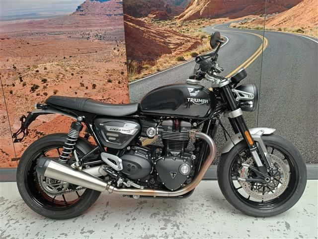 Triumph Speed Twin 1200