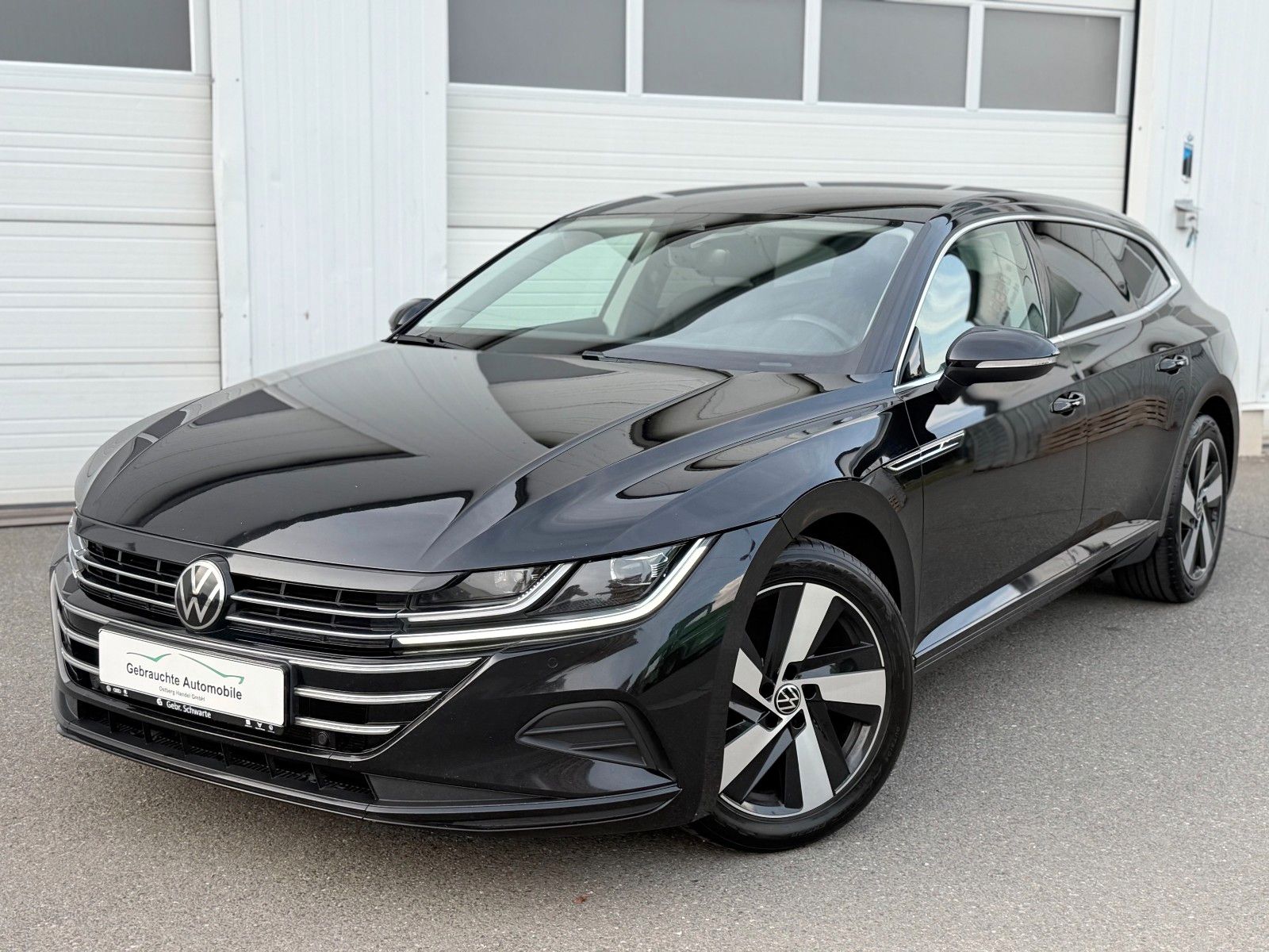 VW Arteon Shooting Brake 2.0 TDI DSG / aus 1.Hand!