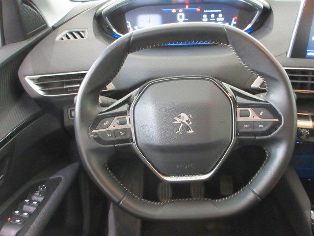 Fahrzeugabbildung Peugeot 5008 Active 1.2T NAVI/LED/PDC/TEMPOMAT/DAB/ALU