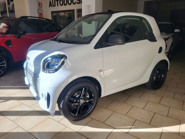 Smart ForTwo EQ Passion Navy Cerchi Black Fari L