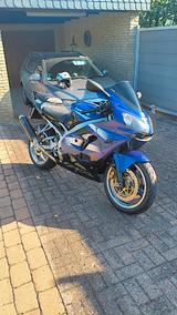 Kawasaki Zx9r  - KAWASAKI 2003 ZX9R