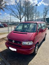 Volkswagen T4 Caravelle 2,5-l-Diesel TDI 75kW Standard