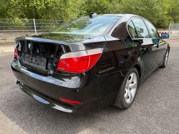 BMW 520 - 4