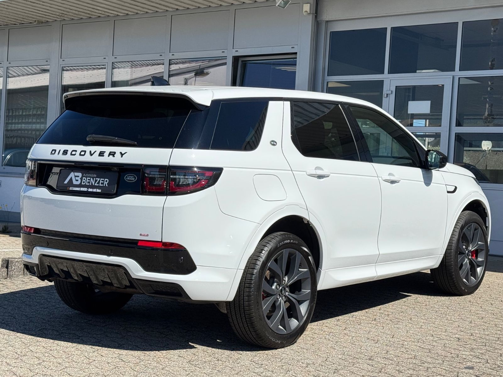 Fahrzeugabbildung Land Rover Discovery Sport R-Dynamic /MERIDIAN/CARPLAY/KAM