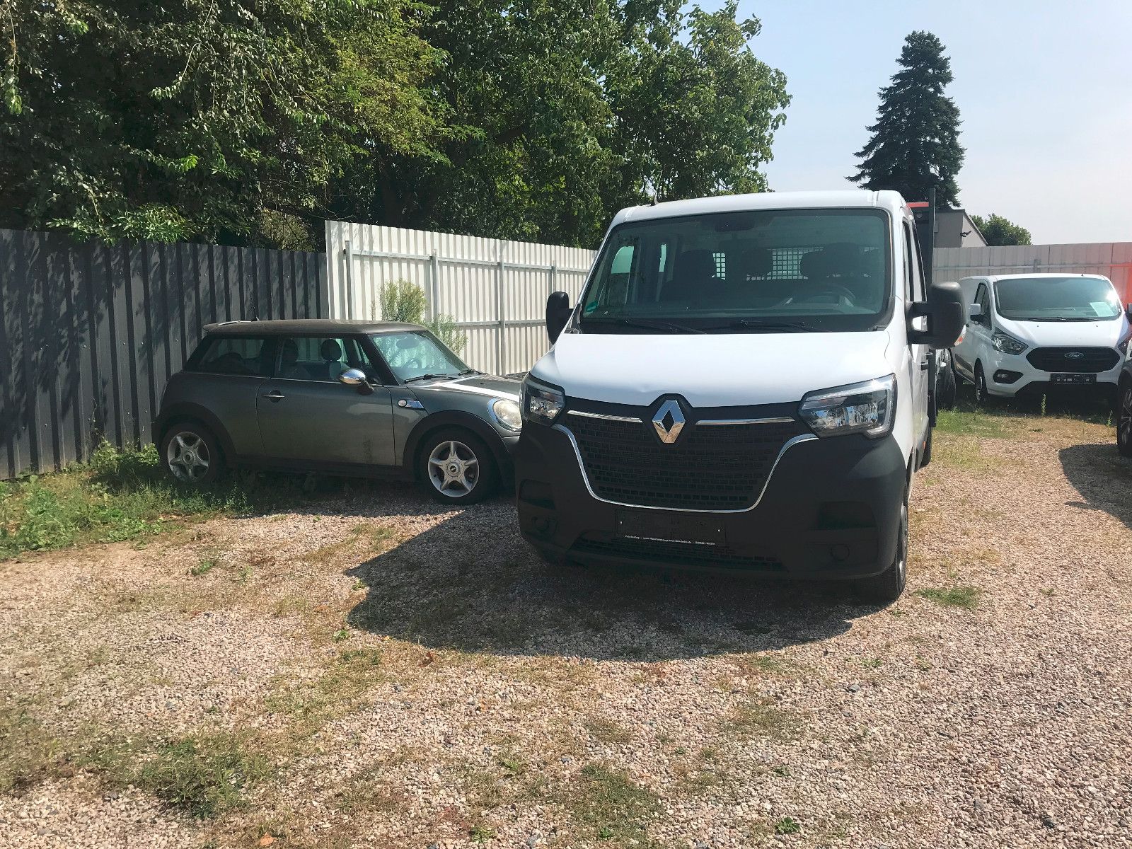 Fahrzeugabbildung Renault Master III DoKa ,L3H1,3-SEITENKIPPER