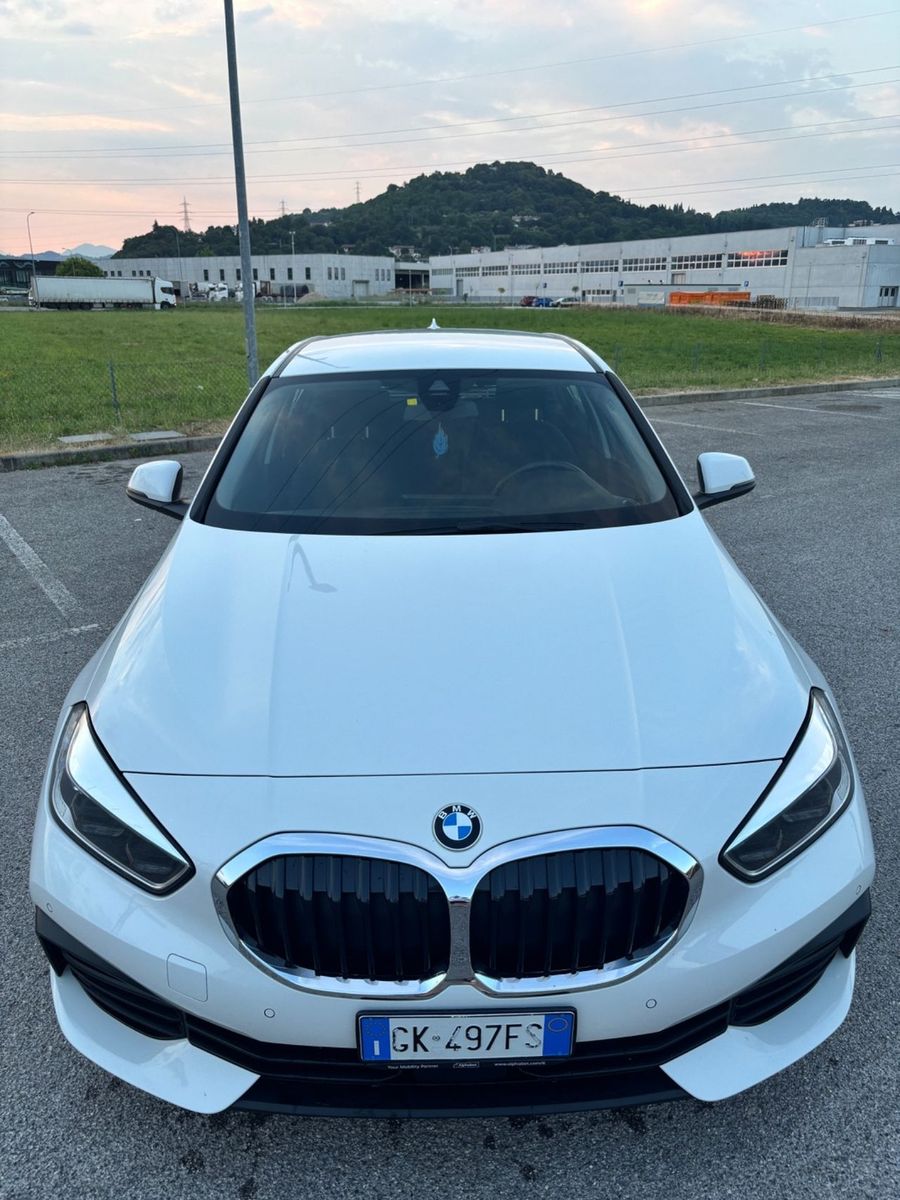 BMW Bmw 118 118 d 5p. Business Advantage
