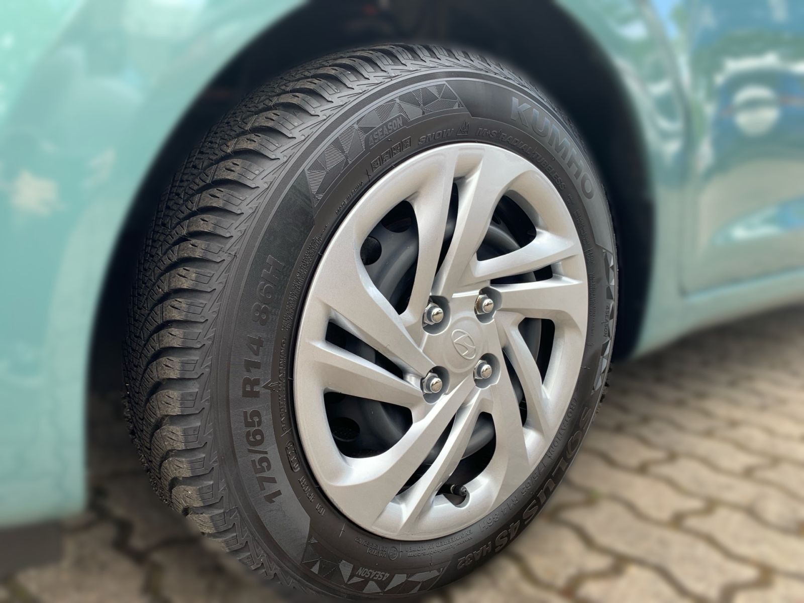Fahrzeugabbildung Hyundai i10 1.0 Select Navi Kamera